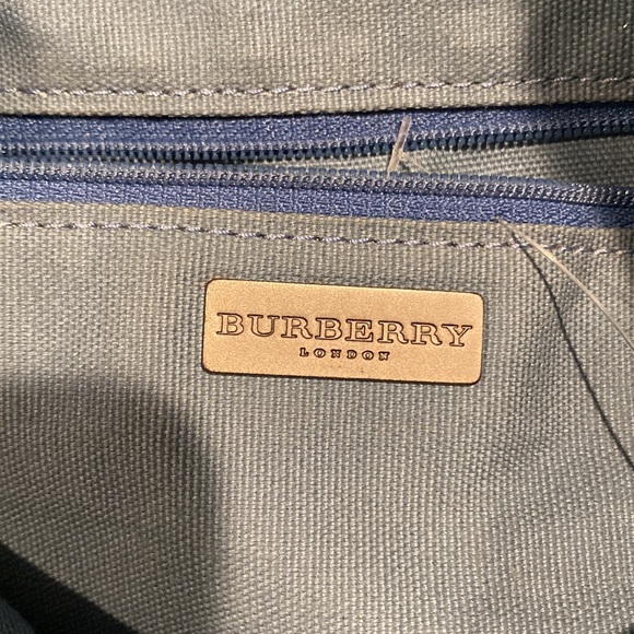 Rare Burberry Tote/Sholder Bag - Picture 5 of 10
